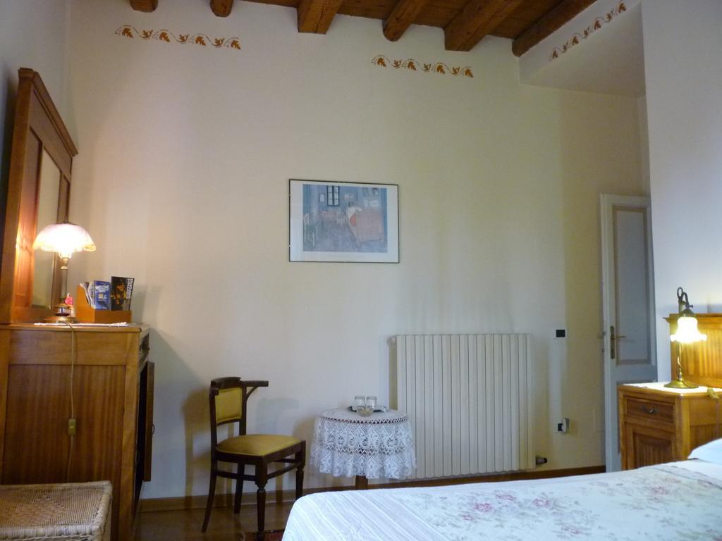 B&B Villa dei Pini Domegliara Exterior foto